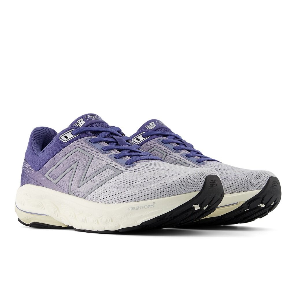 New Balance 860 Damen